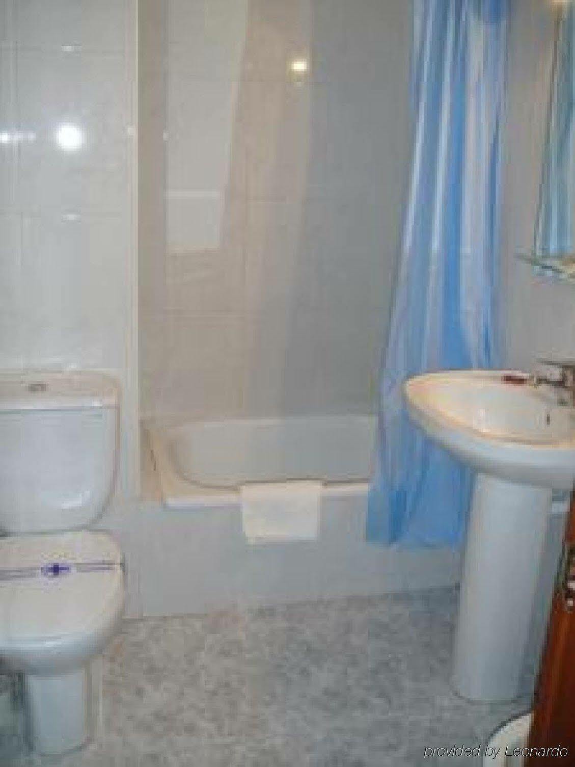 Hostal Uria Salamanka Zewnętrze zdjęcie