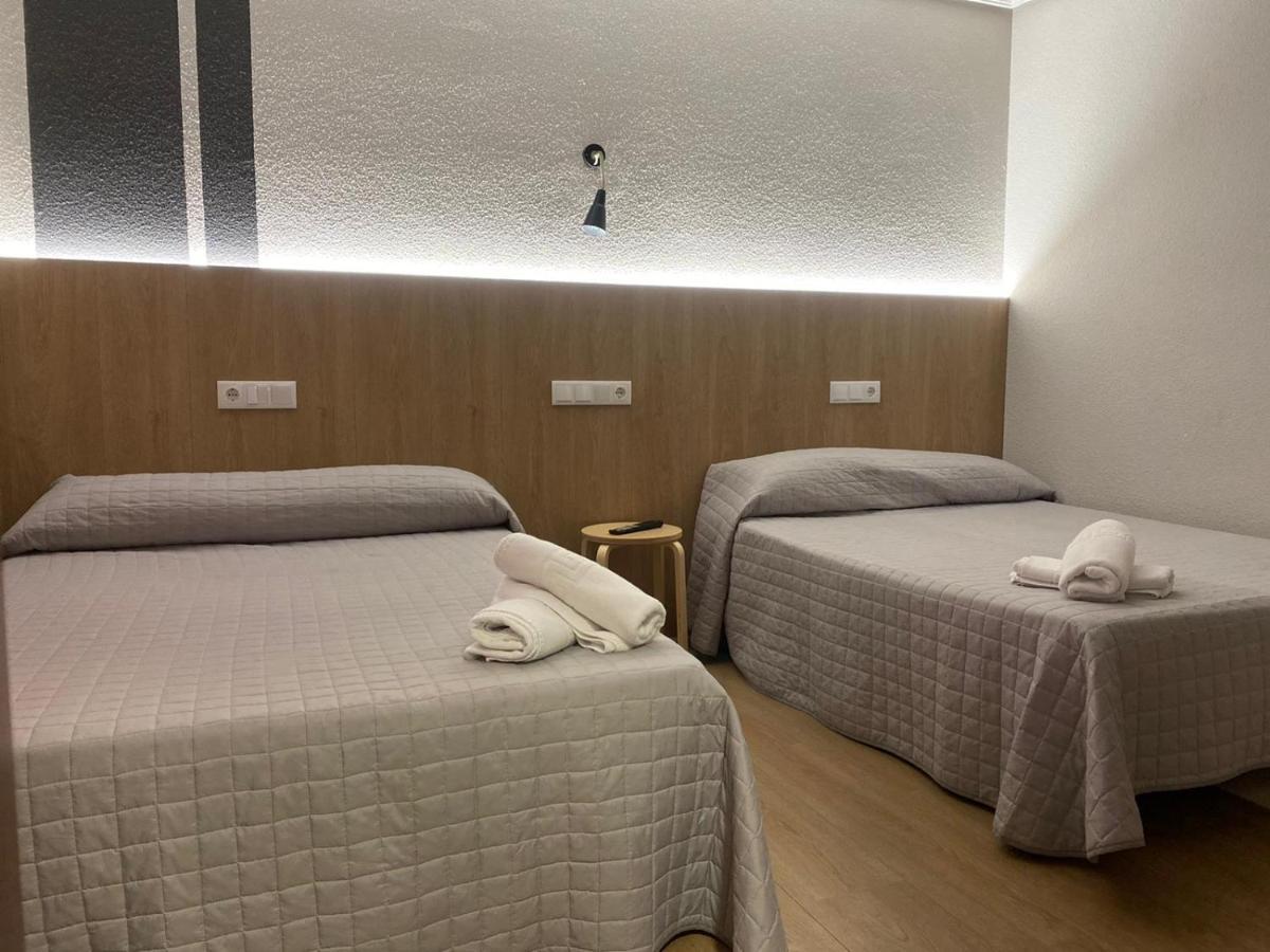 Hostal Uria Salamanka Zewnętrze zdjęcie